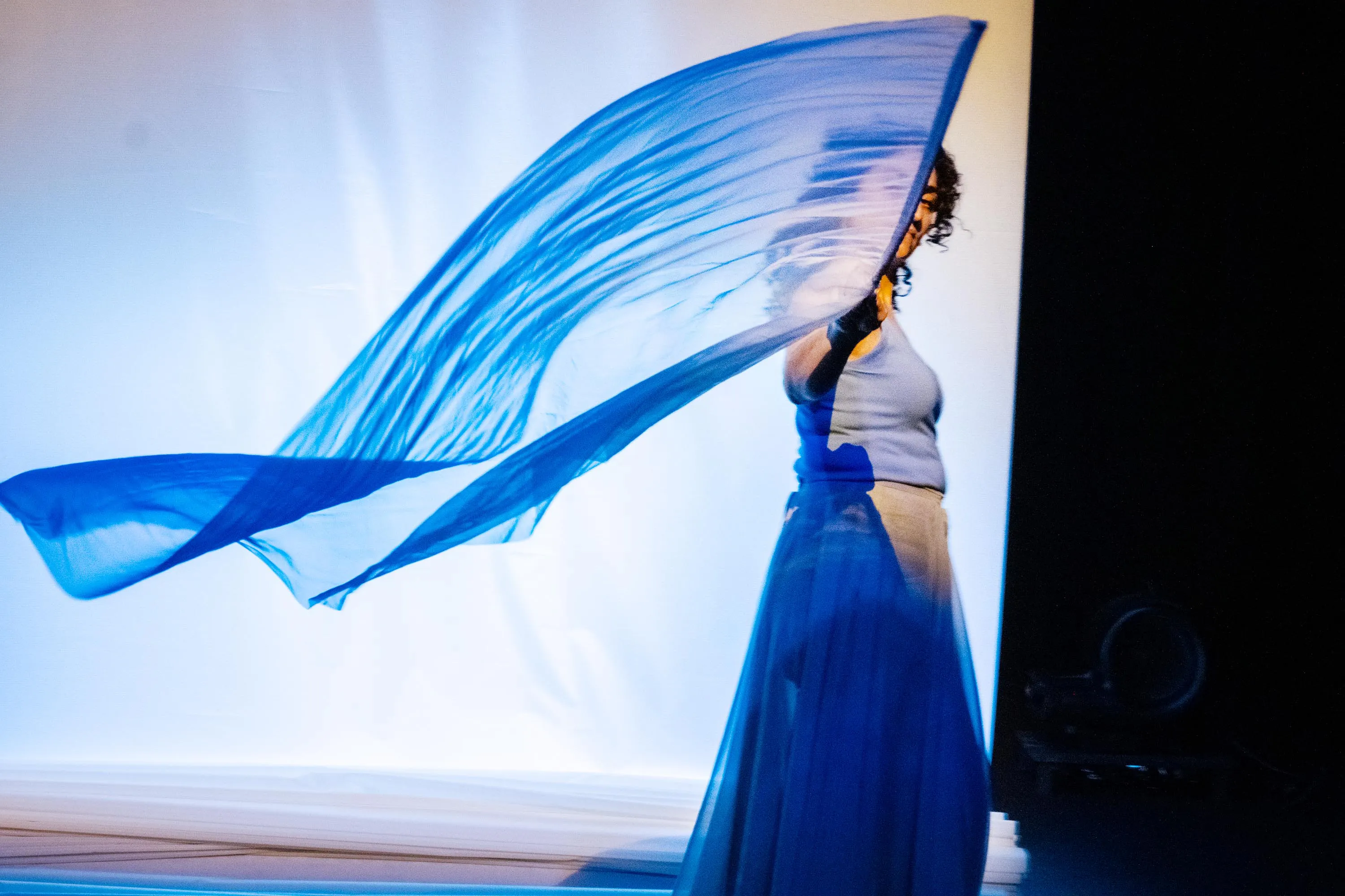 Heartbeats - Nastaran Razawi Khorasani/Theater Rotterdam | (c) Kurt Van der Elst Heartbeats - Nastaran Razawi Khorasani/Theater Rotterdam | (c) Kurt Van der Elst