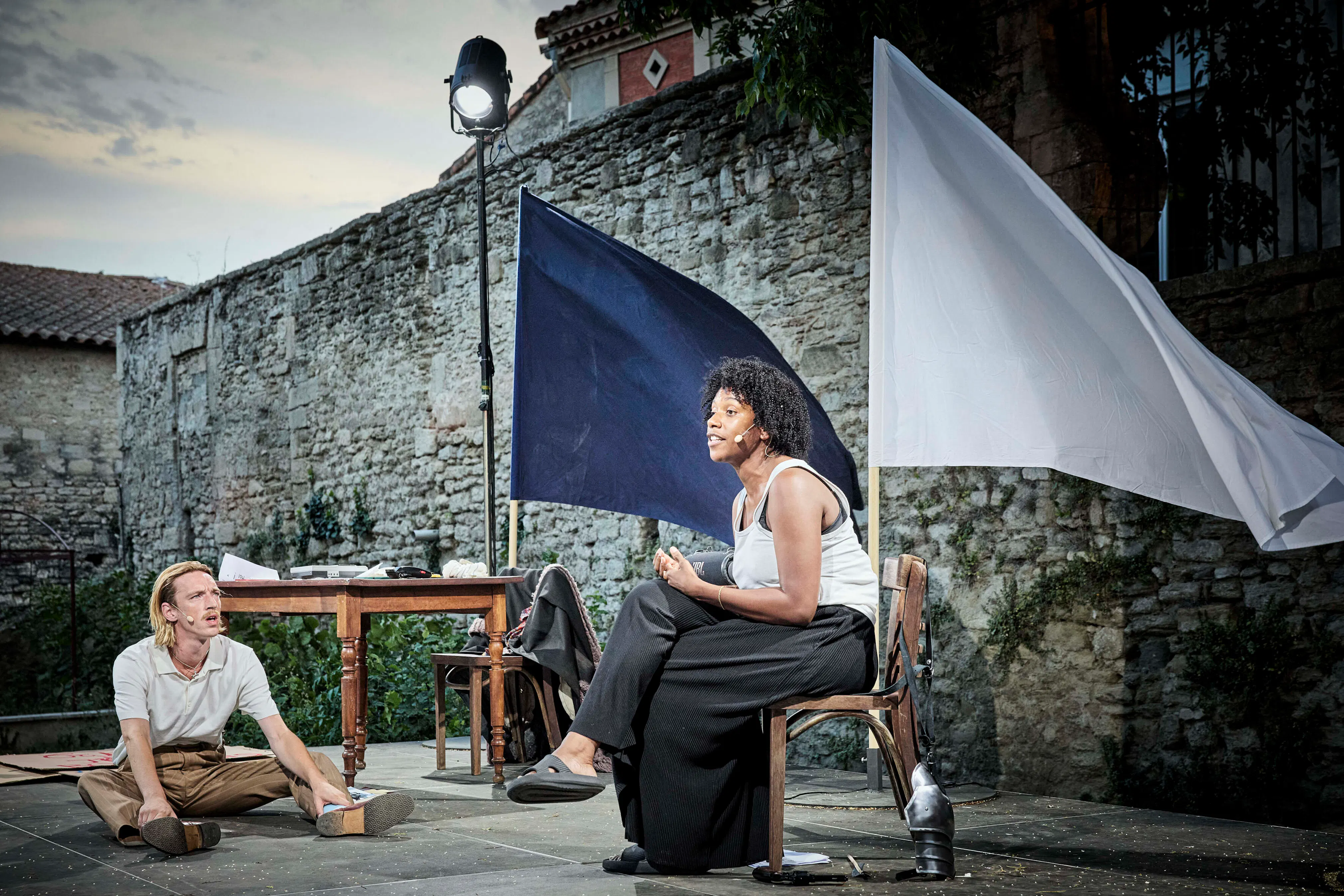 La lettre - Milo Rau / Festival d'Avignon | (c) Christophe Raynaud de Lage La lettre - Milo Rau / Festival d'Avignon | (c) Christophe Raynaud de Lage