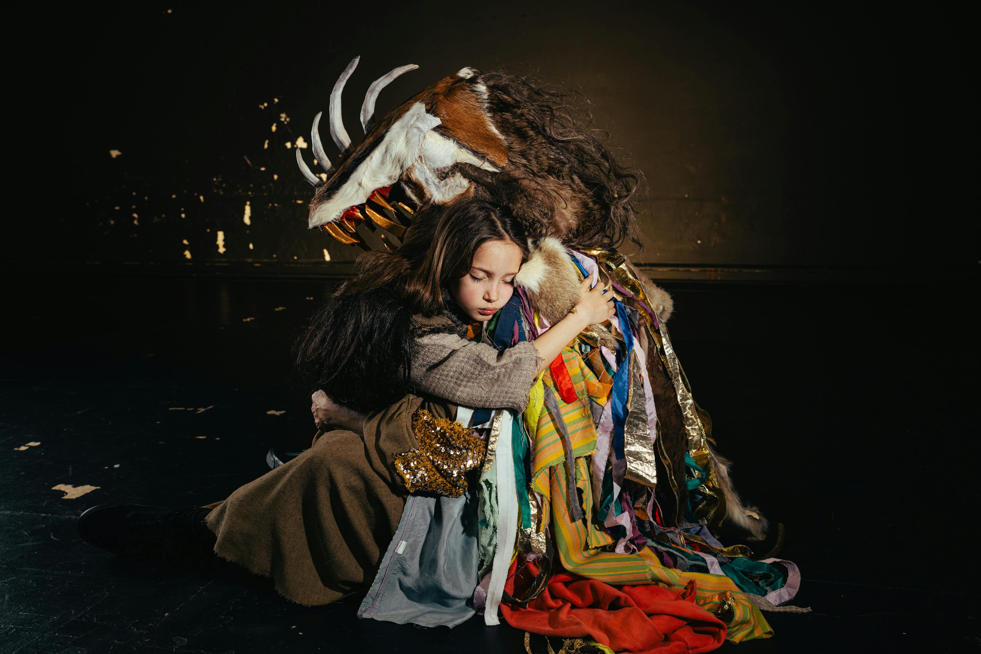 Promo Image Medeas Children